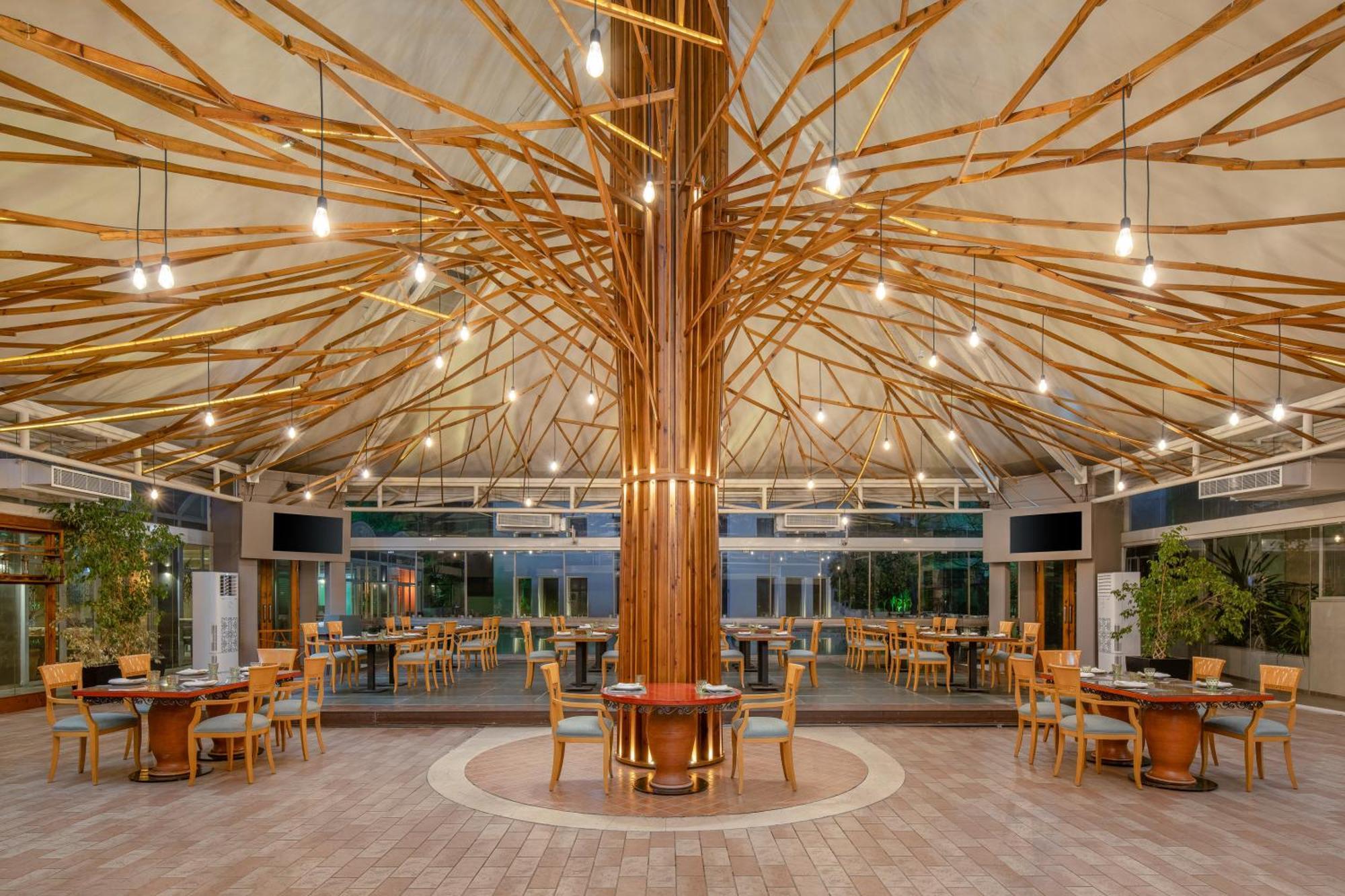 Carlton Al Moaibed Hotel Dammam Bagian luar foto The restaurant
